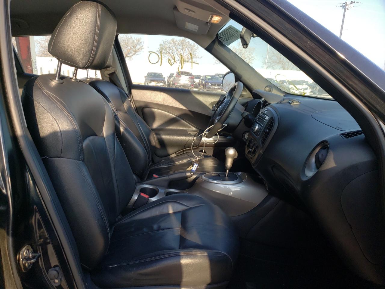 Photo 5 from auction – 2011 NISSAN JUKE S with VIN JN8AF5MR1BT019929