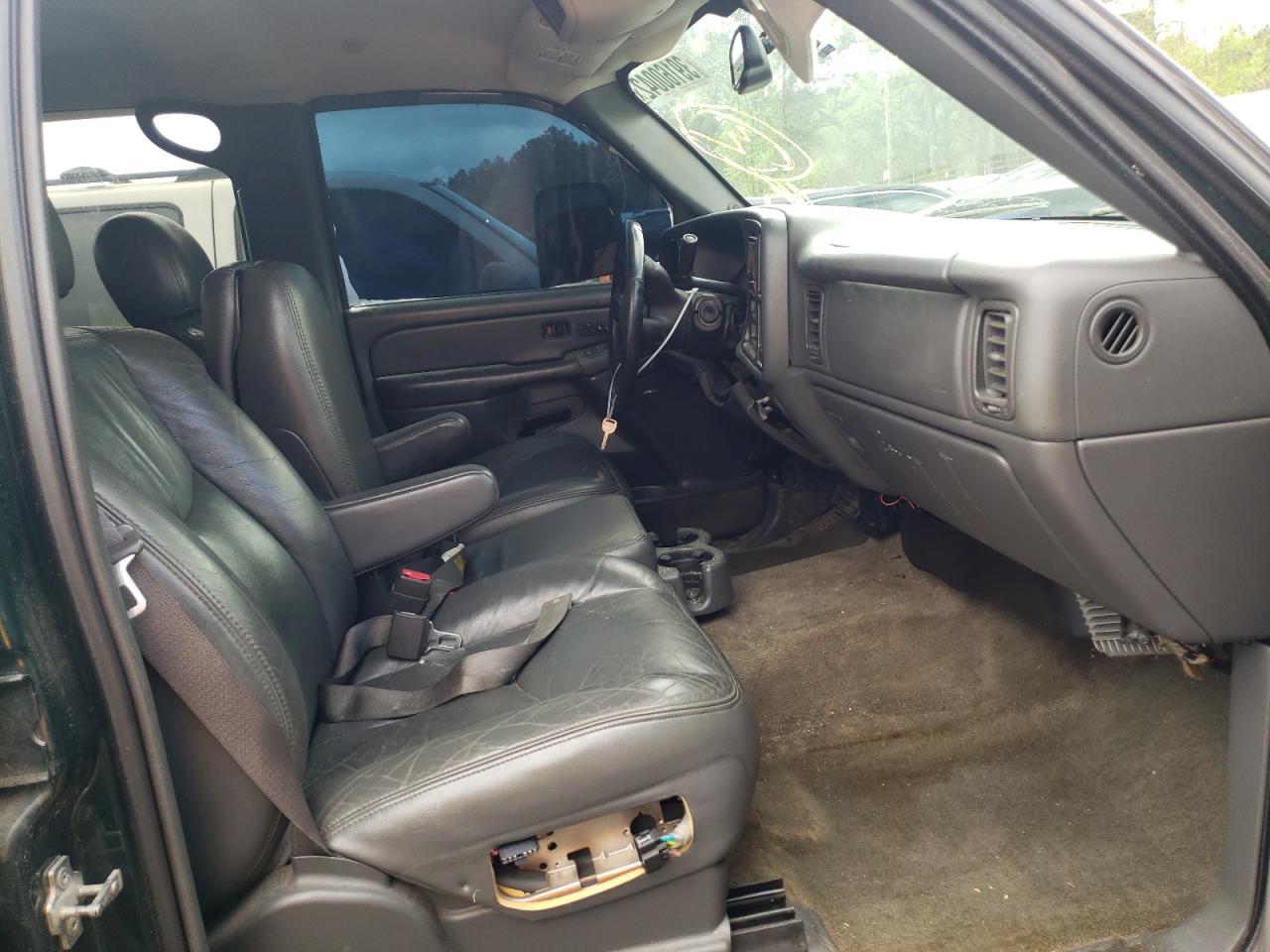 Photo 5 from auction – 2004 GMC SIERRA C25 with VIN 1GTHC23274F183614