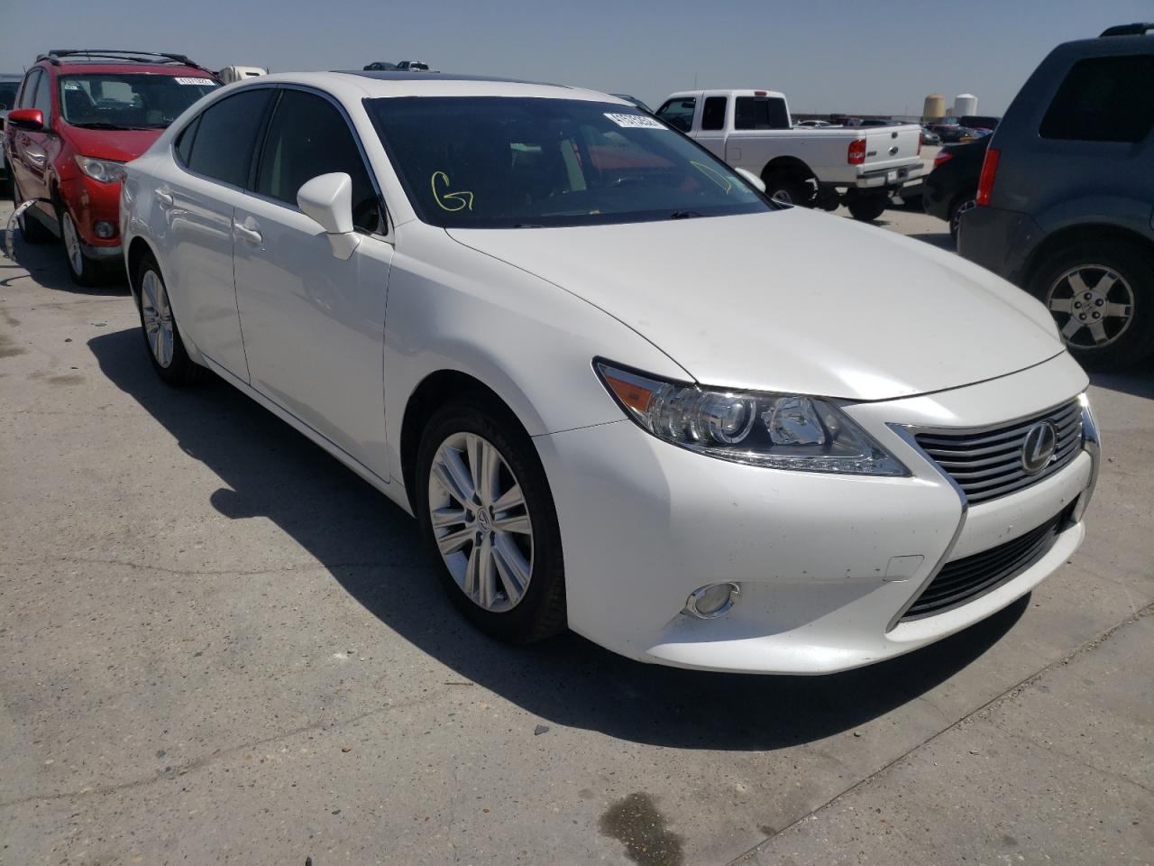 LEXUS ES 350 2015 with VIN JTHBK1GG2F2192867 - Photo from auction