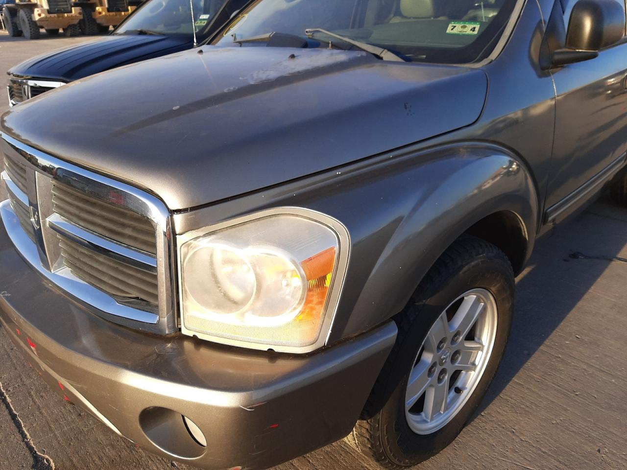Photo 9 from auction – 2006 DODGE DURANGO LI with VIN 1D4HB58216F135898
