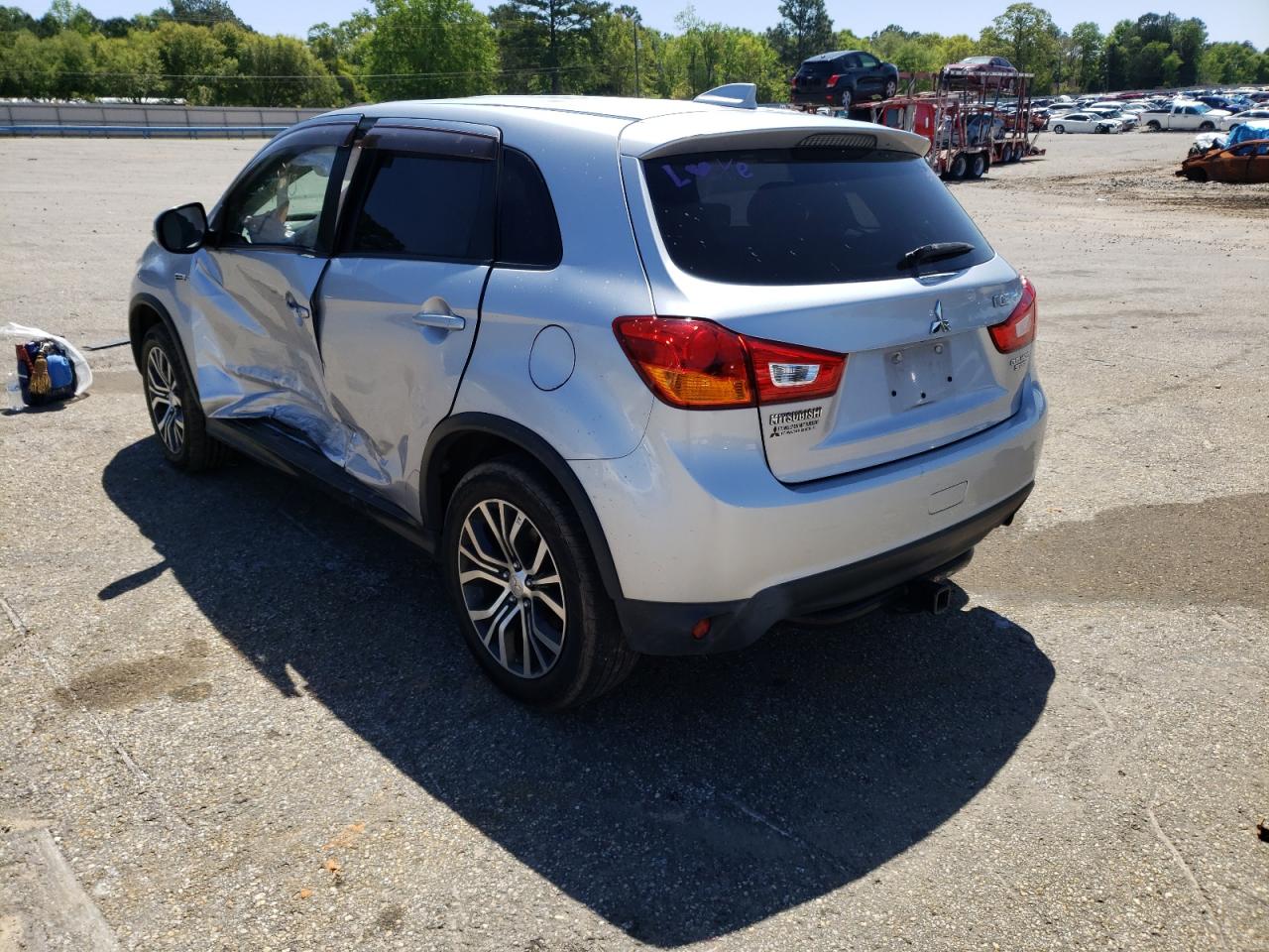 Photo 3 from auction – 2017 MITSUBISHI OUTLANDER with VIN JA4AP3AU6HZ002209