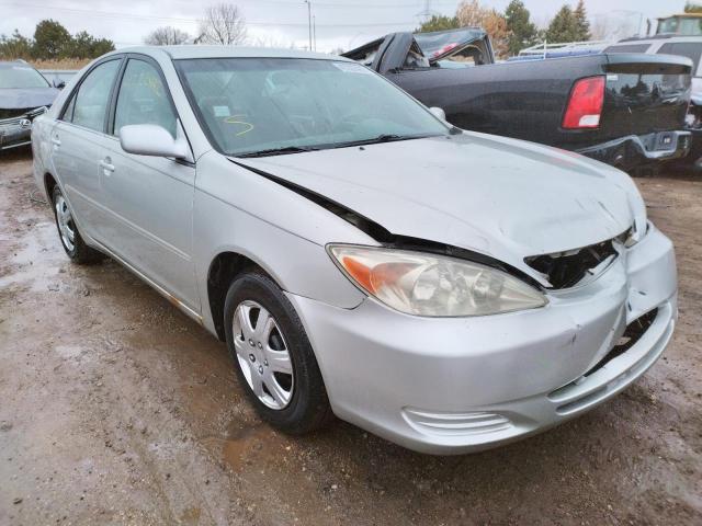 TOYOTA CAMRY LE 2002 with VIN 4T1BE32K62U527073 - Photo from auction