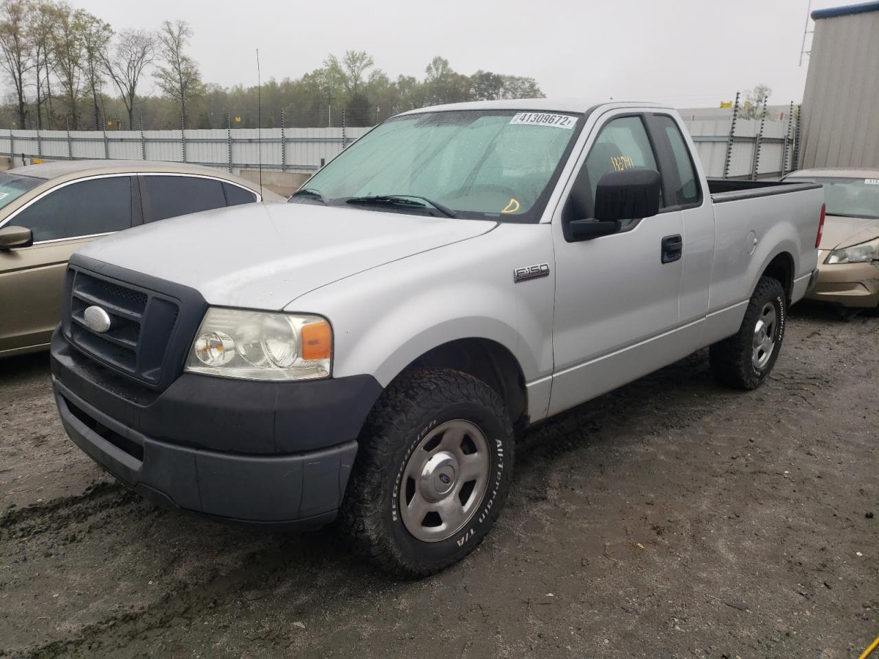 Photo 2 from auction – 2007 FORD F150 with VIN 1FTRF12247KD38137