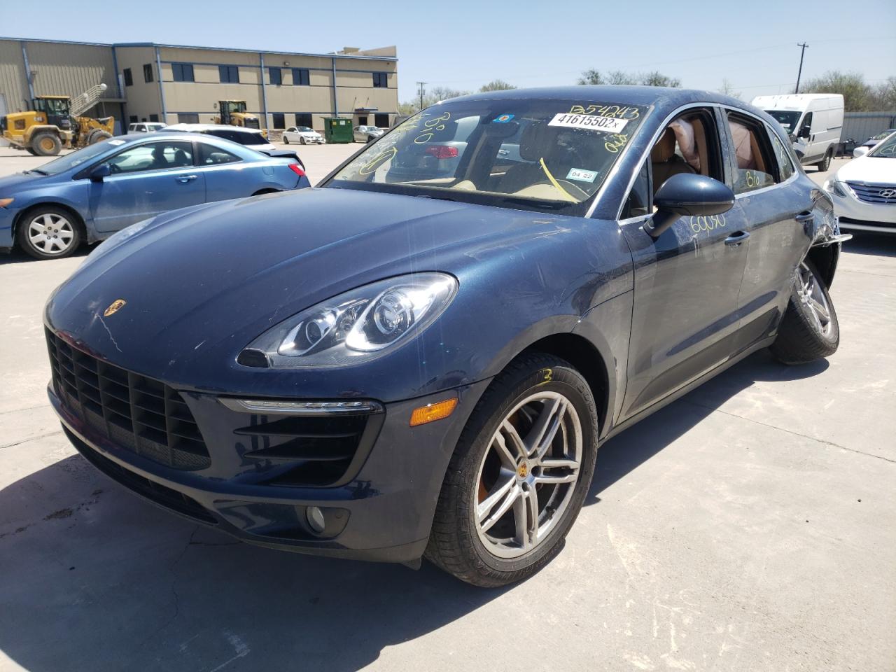 Photo 2 from auction – 2016 PORSCHE MACAN S with VIN WP1AB2A5XGLB54243