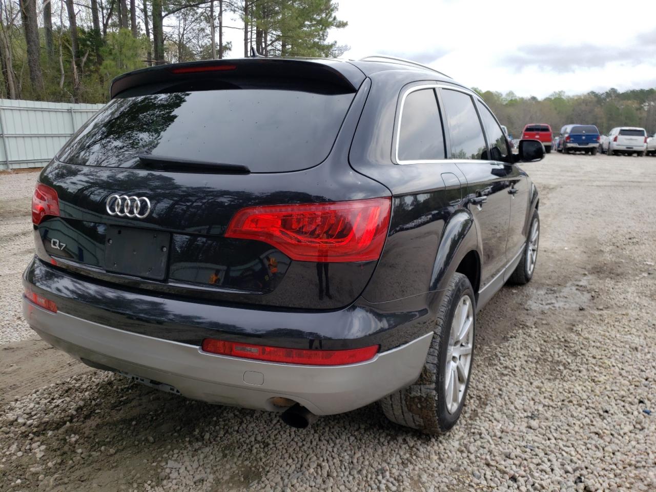 Foto 4 de la subasta – 2011 AUDI Q7 PREMIUM con VIN WA1CGAFE1BD009667