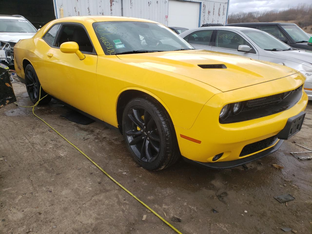 DODGE CHALLENGER 2018 with VIN 2C3CDZAG3JH333439 - Photo from auction