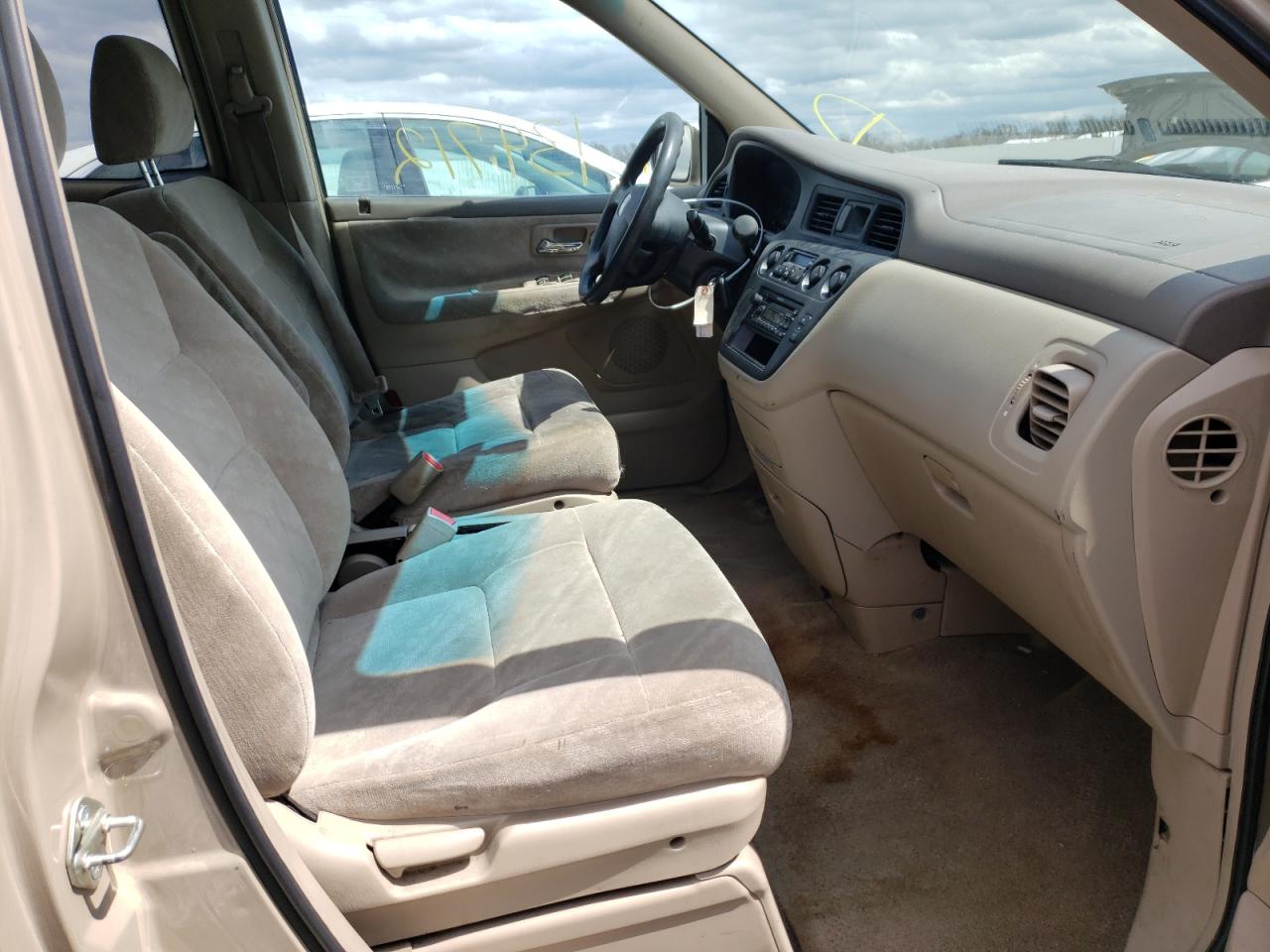 Photo 5 from auction – 2002 HONDA ODYSSEY EX with VIN 2HKRL18632H590214