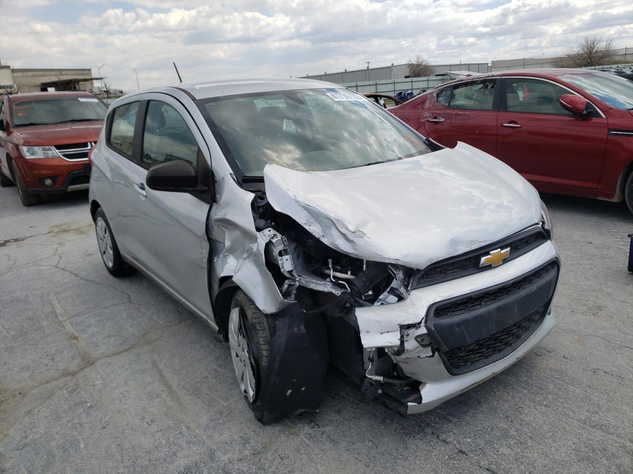 CHEVROLET SPARK LS 2017 с VIN KL8CB6SA5HC786333 - Фото с аукциона