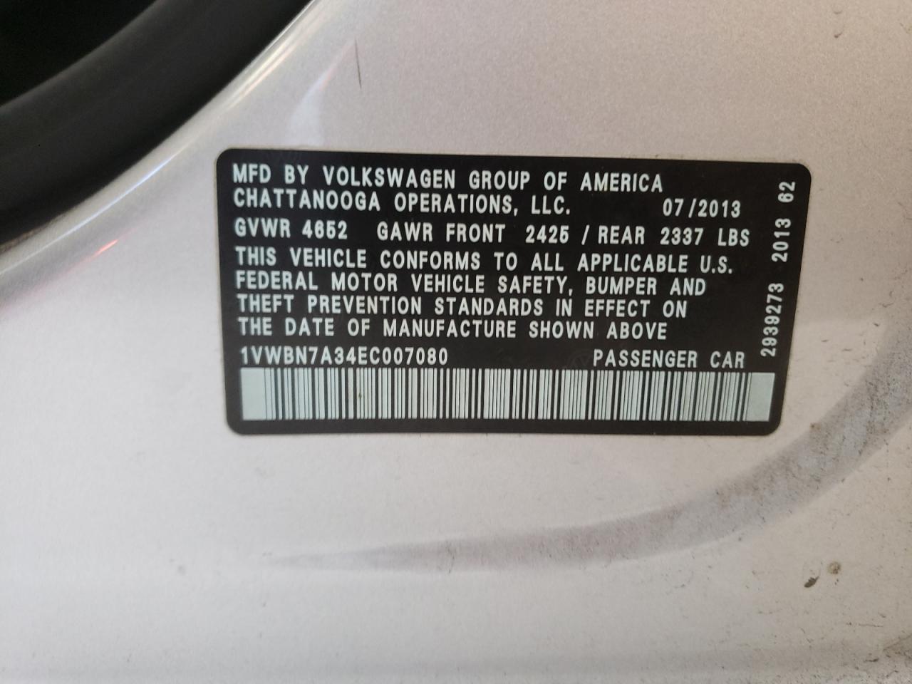 Photo 10 from auction – 2014 VOLKSWAGEN UK with VIN 1VWBN7A34EC007080
