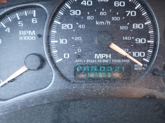Photo 8 from auction – 2002 CHEVROLET SUBURBAN K with VIN 1GNFK16Z82J236867