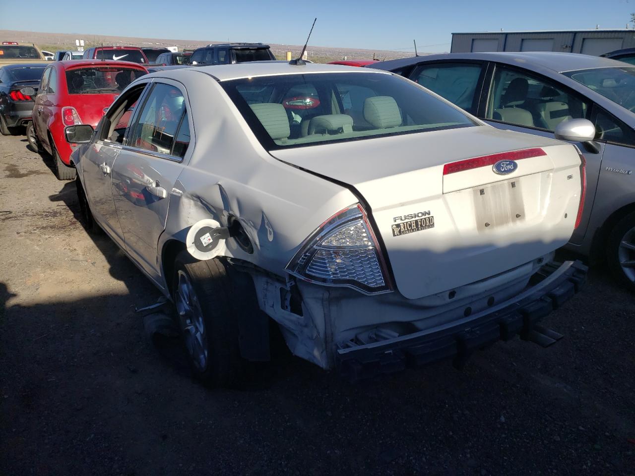 Photo 3 from auction – 2011 FORD FUSION SE with VIN 3FAHP0HA7BR128157