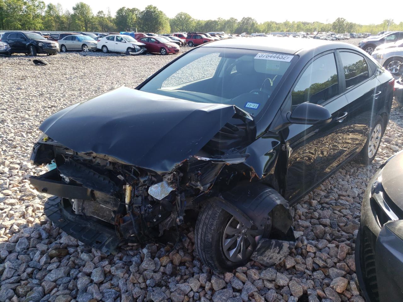 Photo 2 from auction – 2018 HYUNDAI ACCENT SE with VIN 3KPC24A31JE016269
