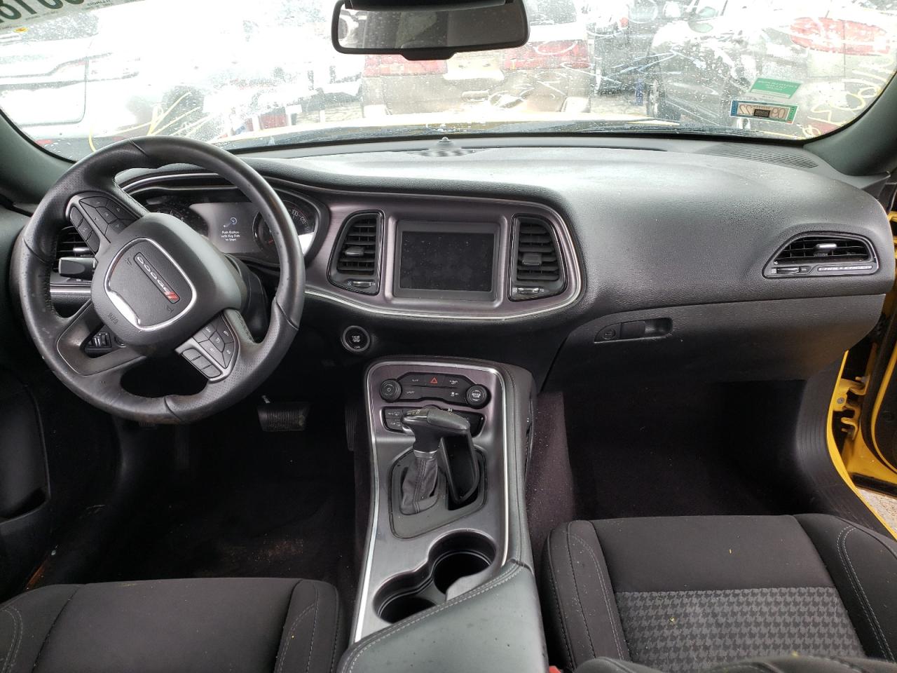 Photo 9 from auction – 2018 DODGE CHALLENGER with VIN 2C3CDZAG3JH333439