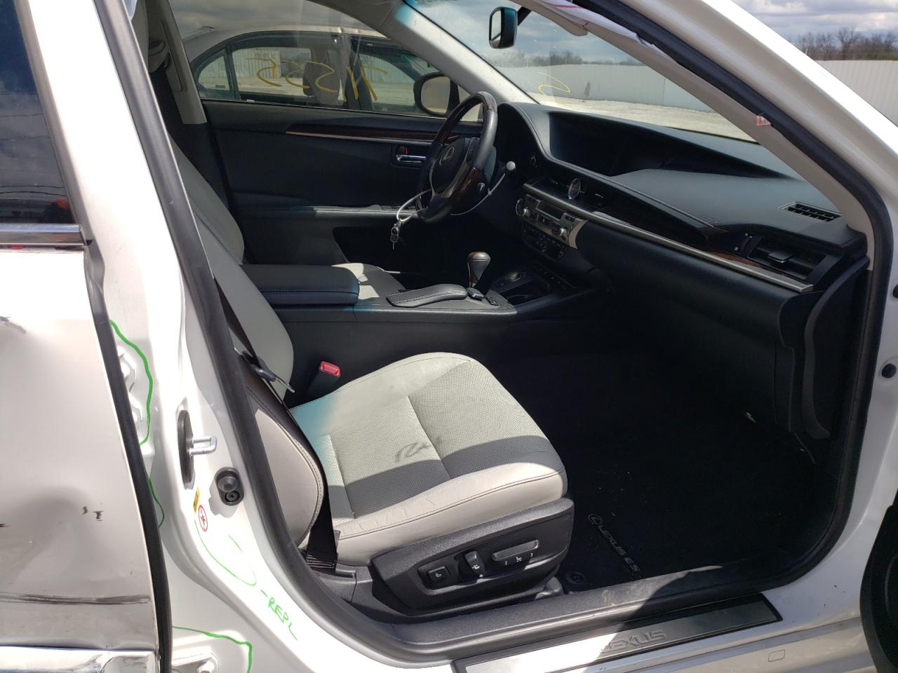 Photo 5 from auction – 2015 LEXUS ES 350 with VIN JTHBK1GG7F2153918