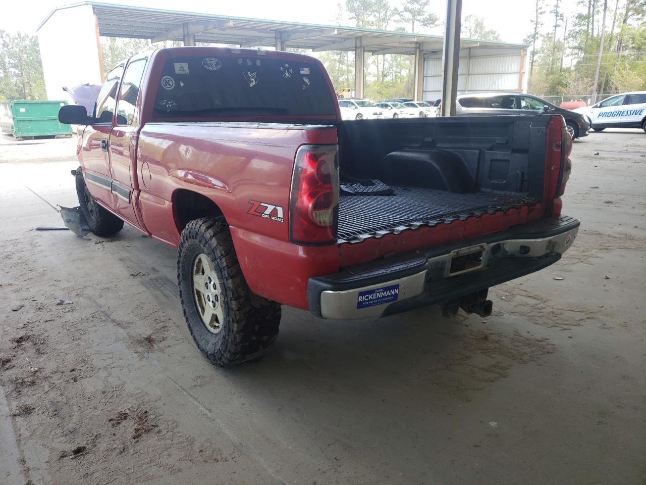 Photo 3 from auction – 2004 CHEVROLET SILVERADO with VIN 2GCEK19T741237453