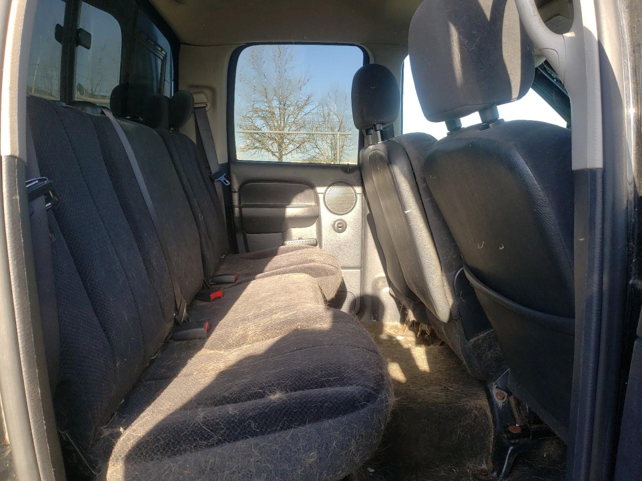 Photo 6 from auction – 2004 DODGE RAM 2500 S with VIN 3D7KU28C14G190518