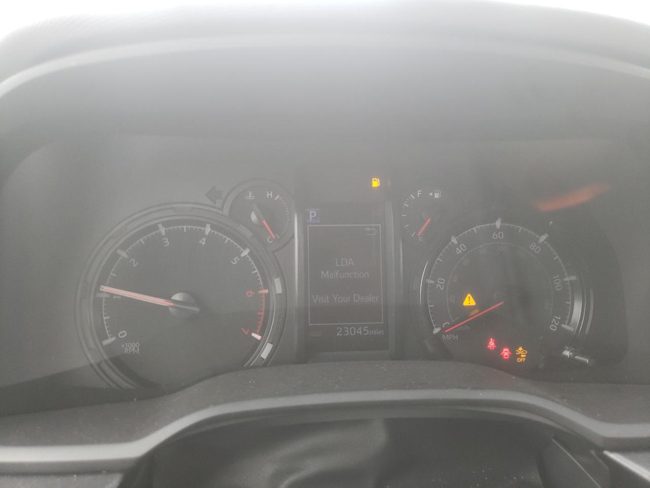 Photo 8 from auction – 2021 TOYOTA 4RUNNER SR with VIN JTEEU5JR1M5238903