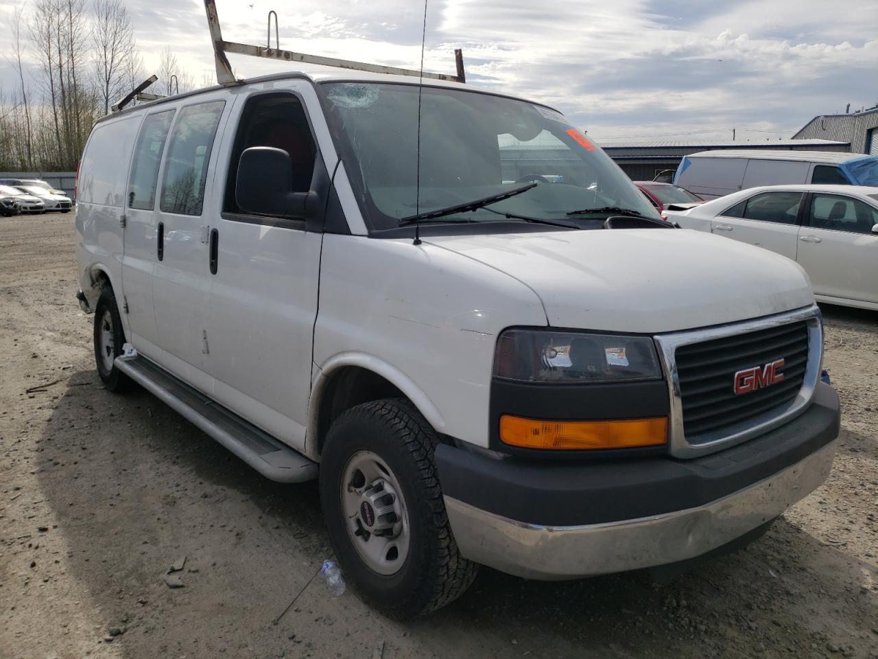 GMC SAVANA G25 2015 with VIN 1GTW7FCF9F1903355 - Photo from auction
