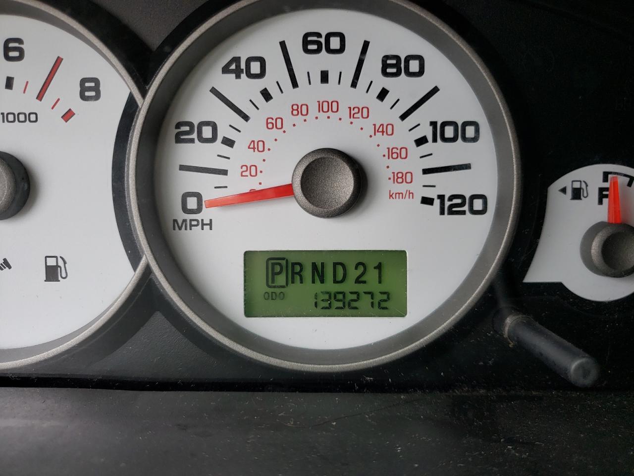 Photo 8 from auction – 2007 FORD ESCAPE XLT with VIN 1FMYU931X7KB36985