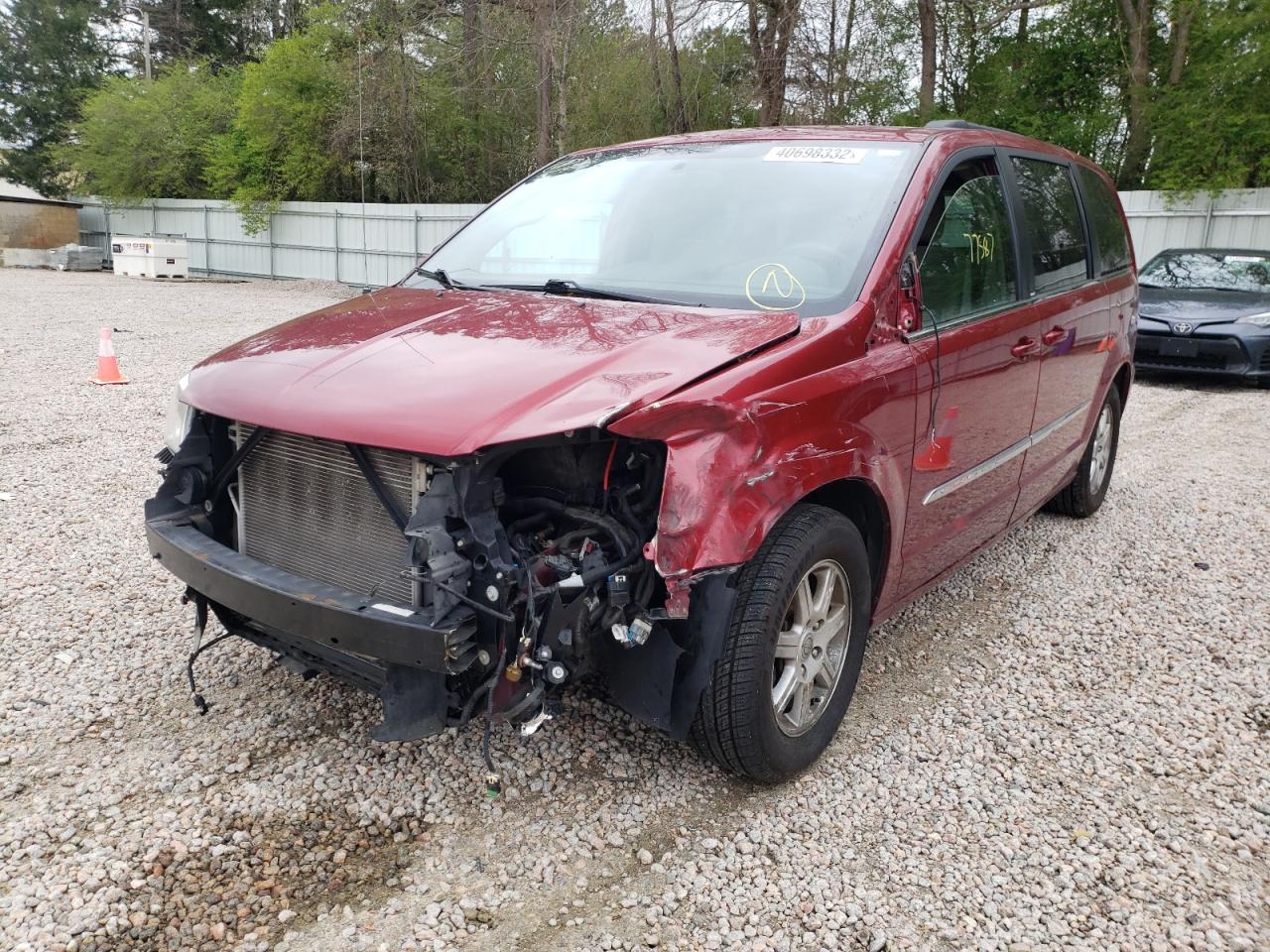 Photo 2 from auction – 2011 CHRYSLER TOWN & COU with VIN 2A4RR5DG8BR698149