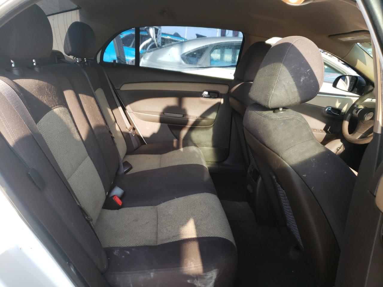 Photo 6 from auction – 2011 CHEVROLET MALIBU LS with VIN 1G1ZB5E1XBF269860