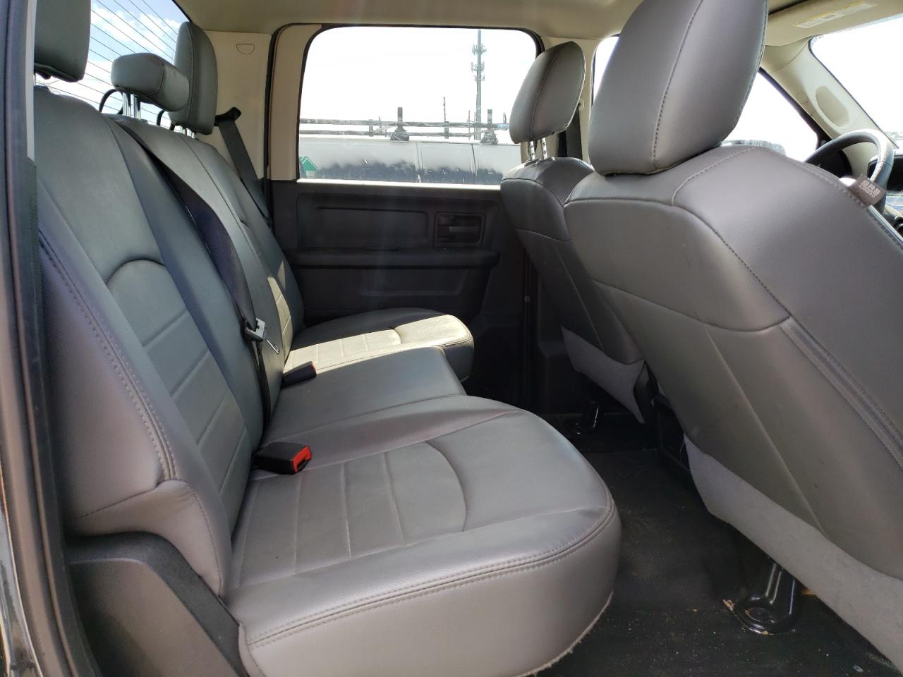 Photo 6 from auction – 2018 RAM 3500 SLT with VIN 3C63RRGLXJG267111