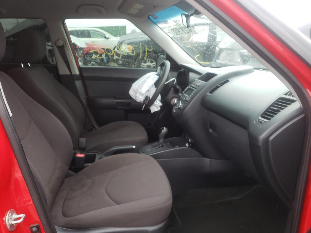 Photo 5 from auction – 2013 KIA SOUL with VIN KNDJT2A51D7587789