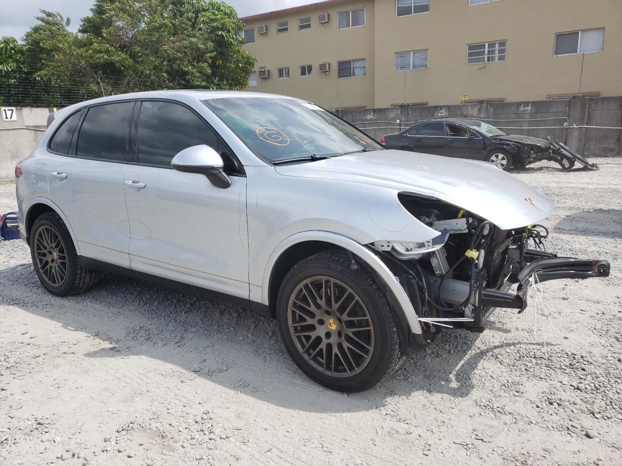 PORSCHE CAYENNE 2017 with VIN WP1AA2A28HKA84516 - Photo from auction