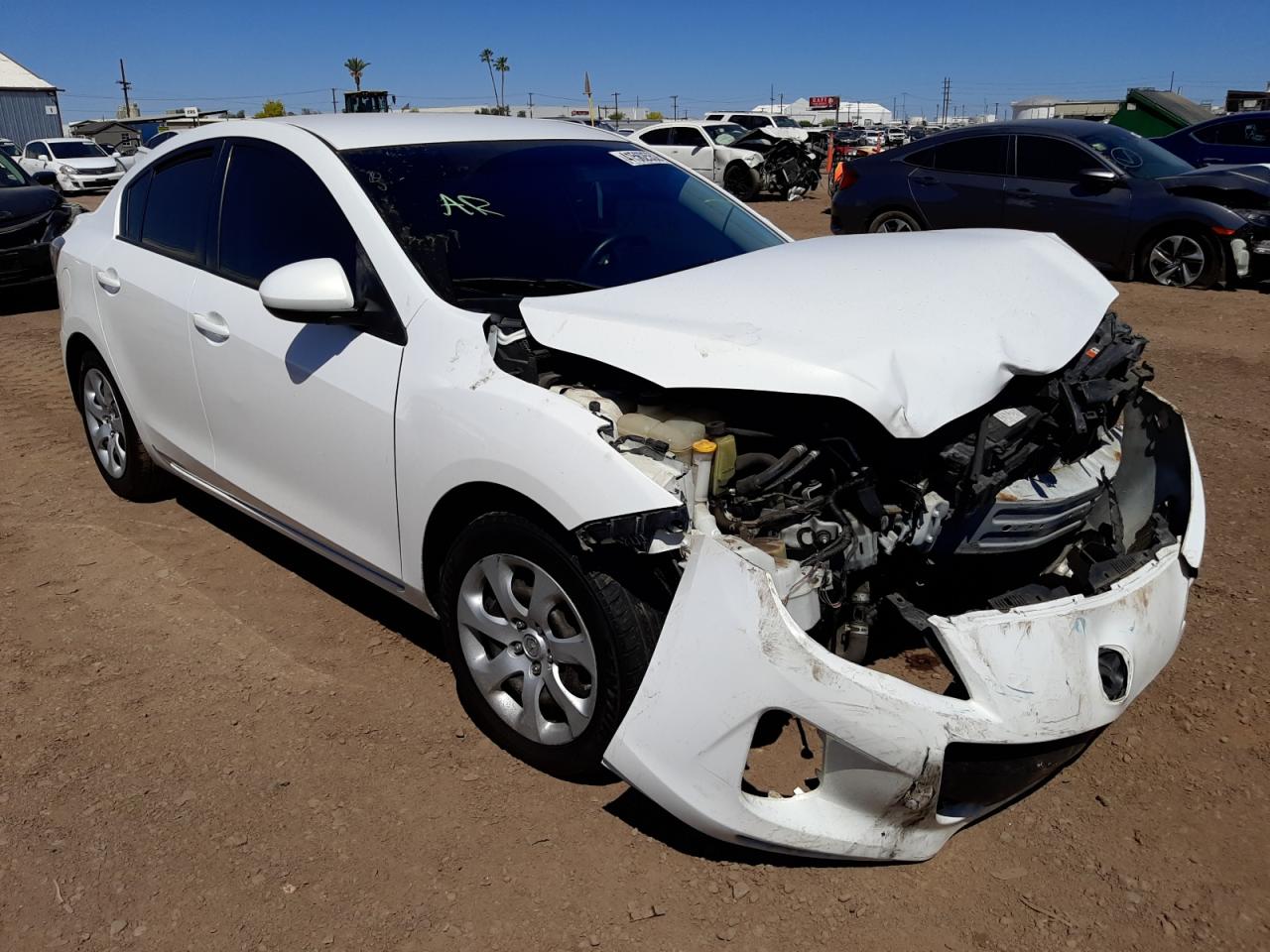 MAZDA 3 I 2012 with VIN JM1BL1UF7C1592872 - Photo from auction