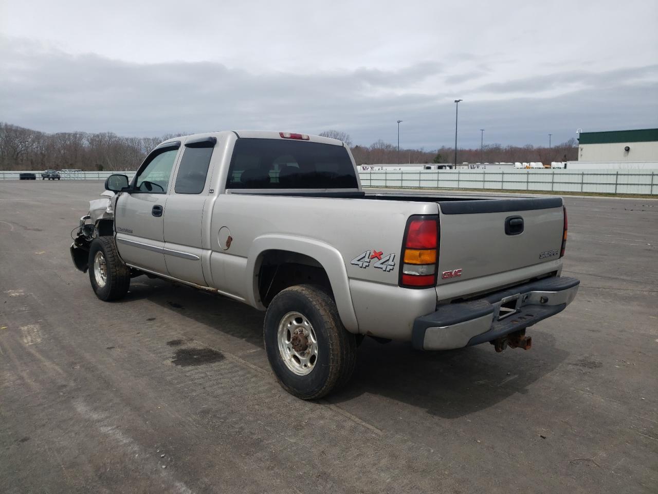 Photo 3 from auction – 2004 GMC SIERRA with VIN 1GTHK29U54E199621