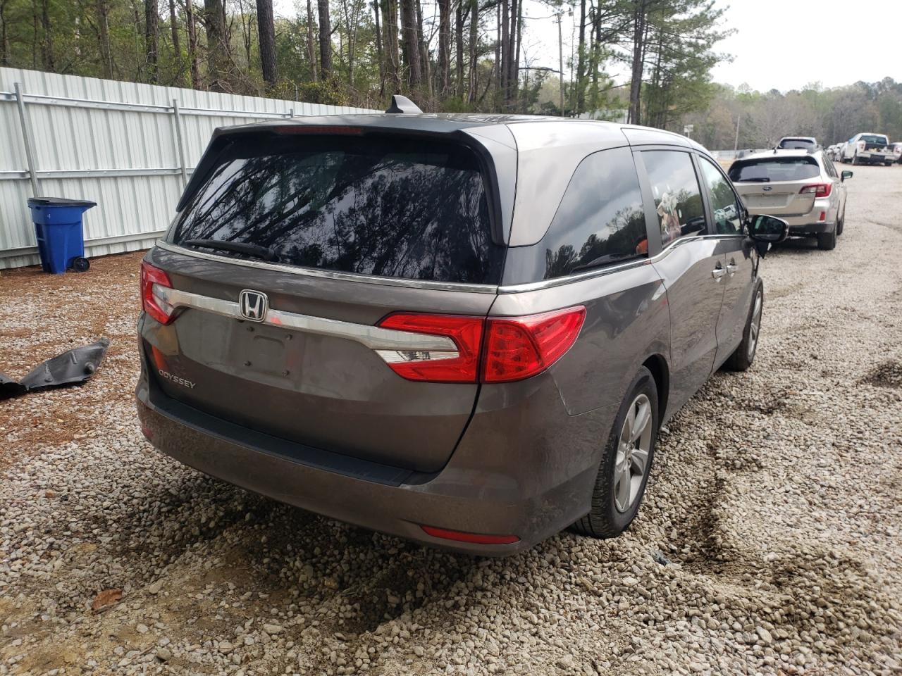 Photo 4 from auction – 2018 HONDA ODYSSEY EX with VIN 5FNRL6H72JB053675