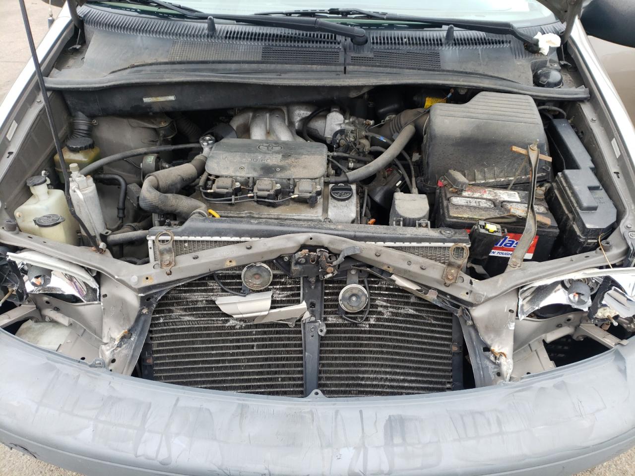 Photo 7 from auction – 1998 TOYOTA SIENNA with VIN 4T3ZF13C2WU021325