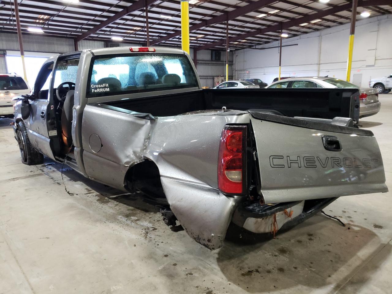Photo 3 from auction – 2006 CHEVROLET SILVERADO with VIN 1GCEC19V46Z201549