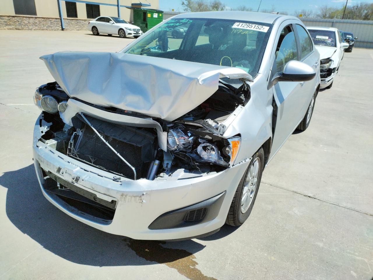 Photo 2 from auction – 2016 CHEVROLET SONIC LT with VIN 1G1JC5SH4G4117622