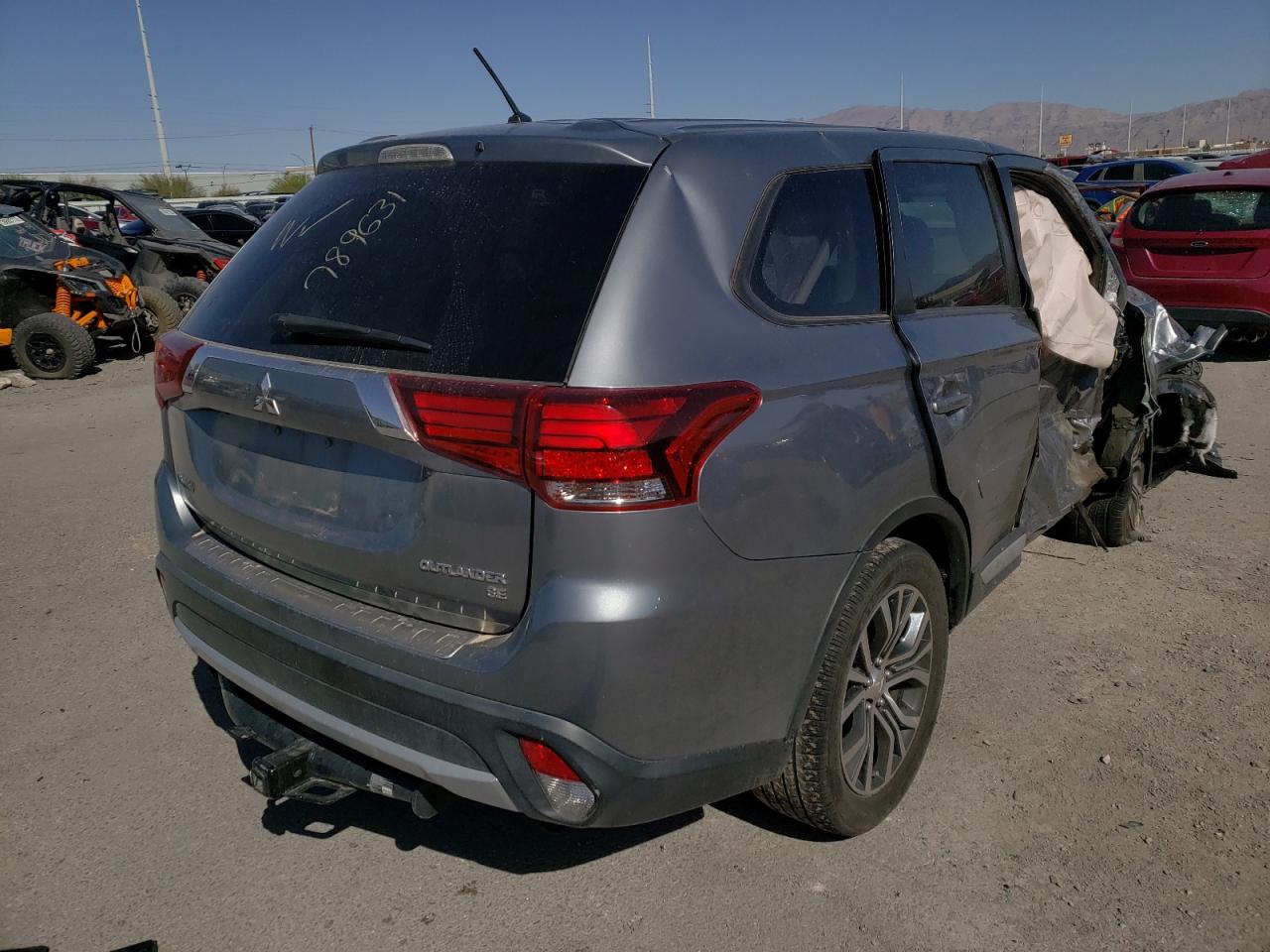Zdjęcie 4 z aukcji – 2016 MITSUBISHI OUTLANDER z VIN JA4AD3A37GZ028901