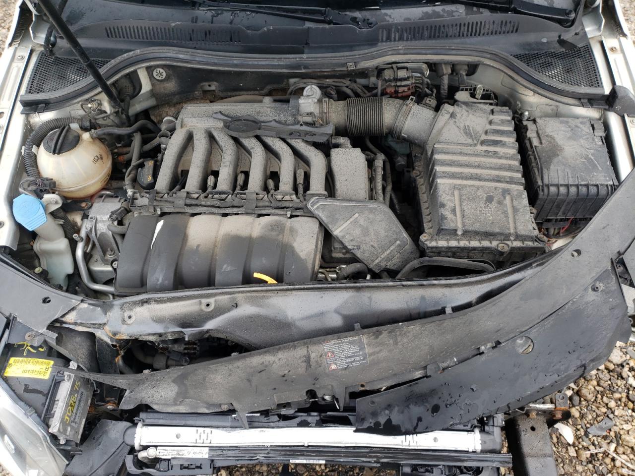 Photo 7 from auction – 2009 VOLKSWAGEN CC with VIN WVWEU73C19E530857