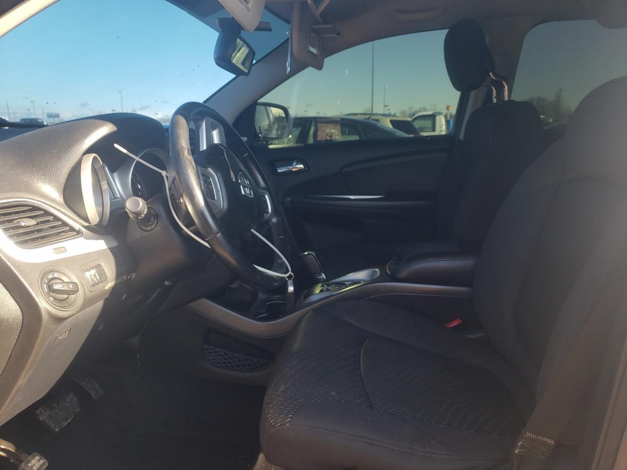 Photo 5 from auction – 2012 DODGE JOURNEY CR with VIN 3C4PDCDG5CT255407