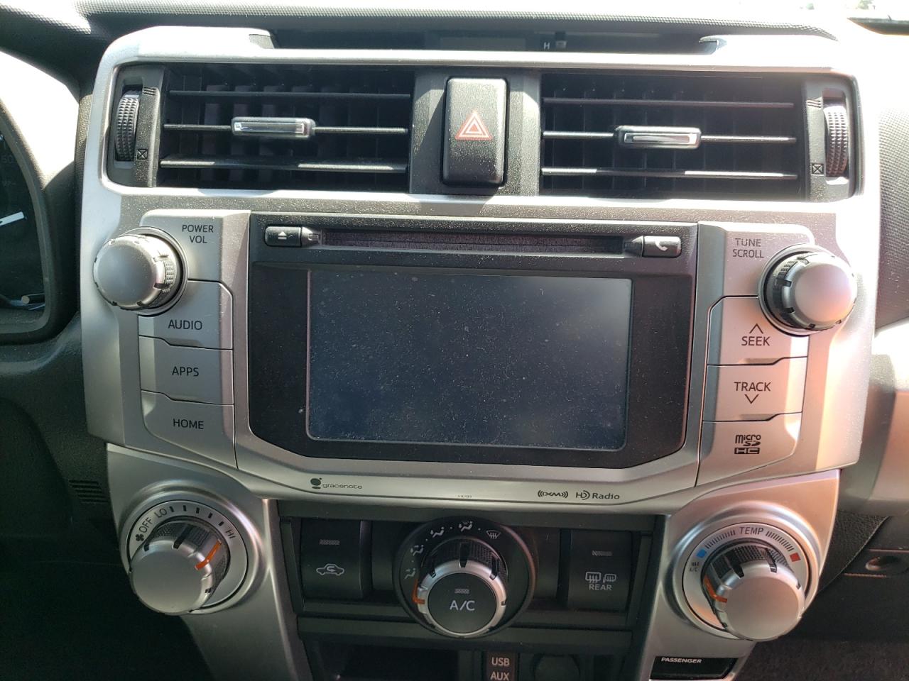 Photo 9 from auction – 2017 TOYOTA 4RUNNER SR with VIN JTEZU5JR4H5155683