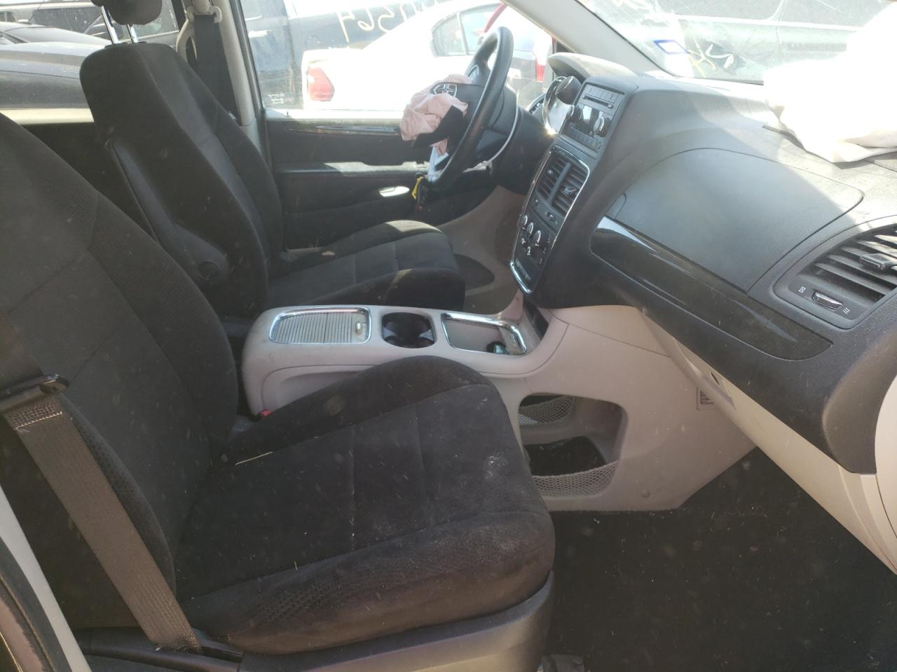 Photo 5 from auction – 2013 DODGE GRAND CARA with VIN 2C4RDGCG6DR575034