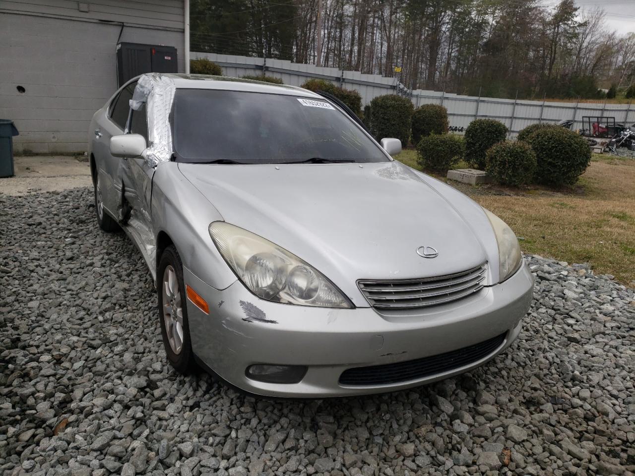 LEXUS ES 300 2003 with VIN JTHBF30G330109982 - Photo from auction