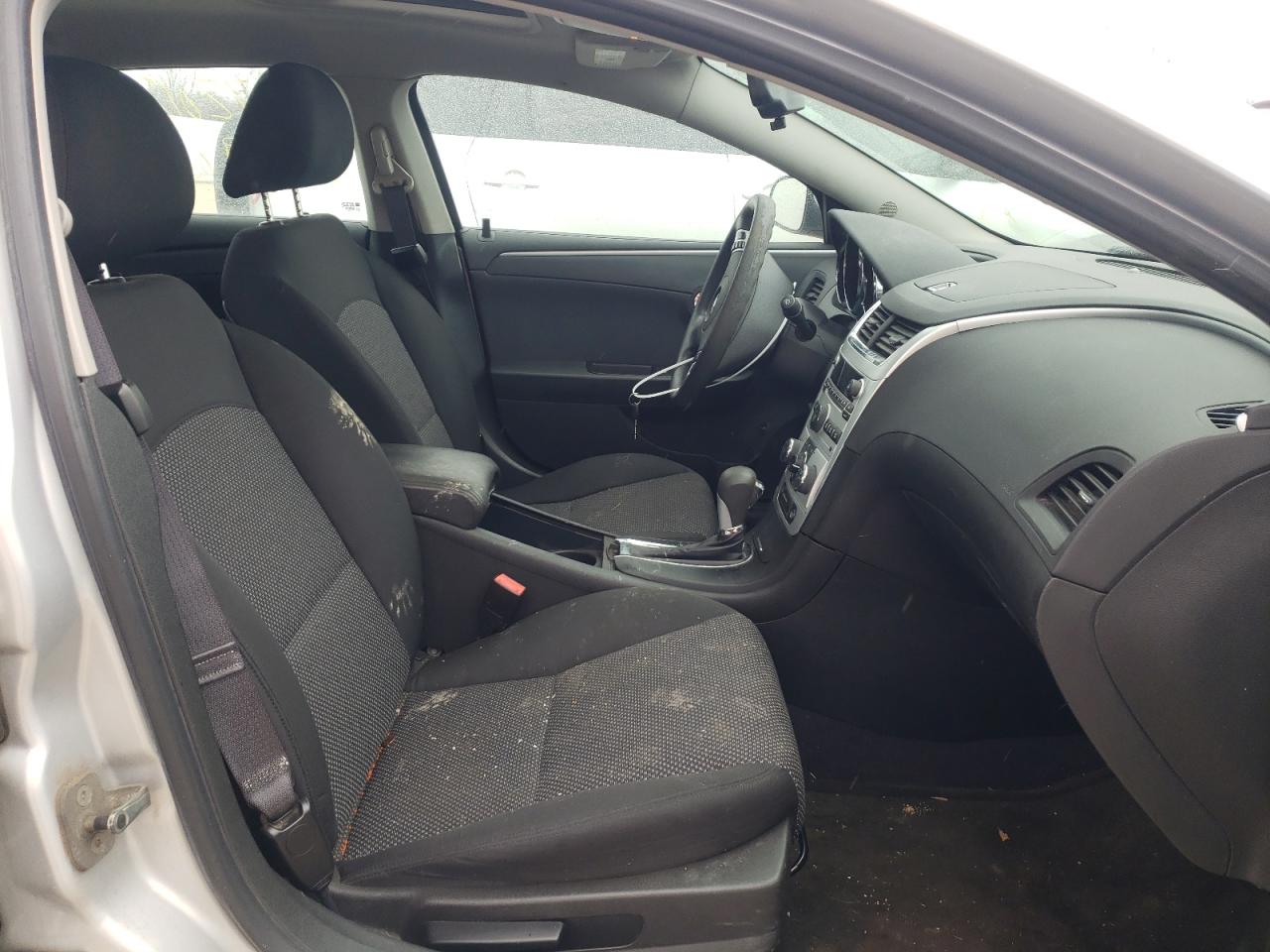 Photo 5 from auction – 2011 CHEVROLET MALIBU 1LT with VIN 1G1ZC5E10BF136134