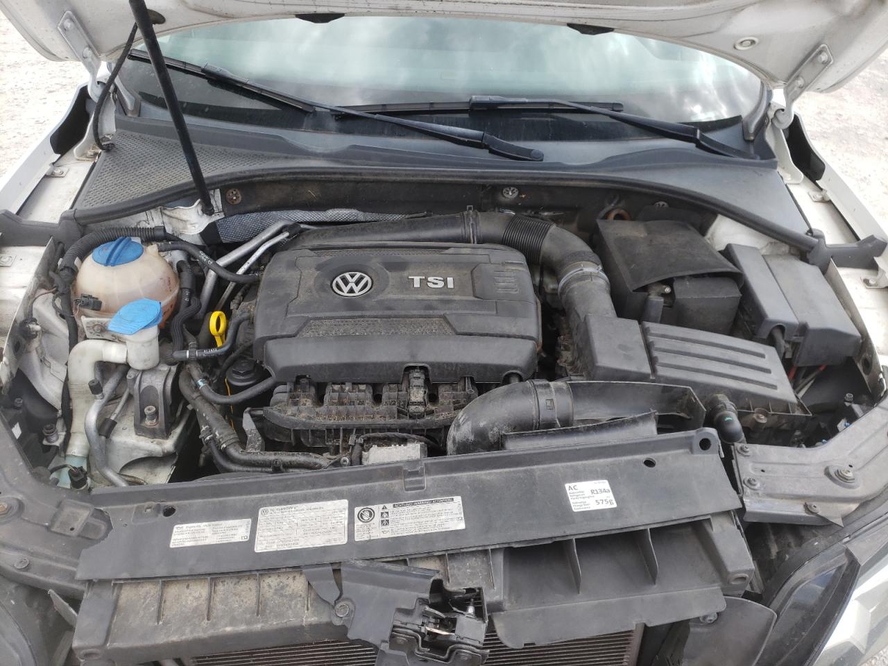Photo 7 from auction – 2014 VOLKSWAGEN PASSAT S with VIN 1VWAT7A37EC055285