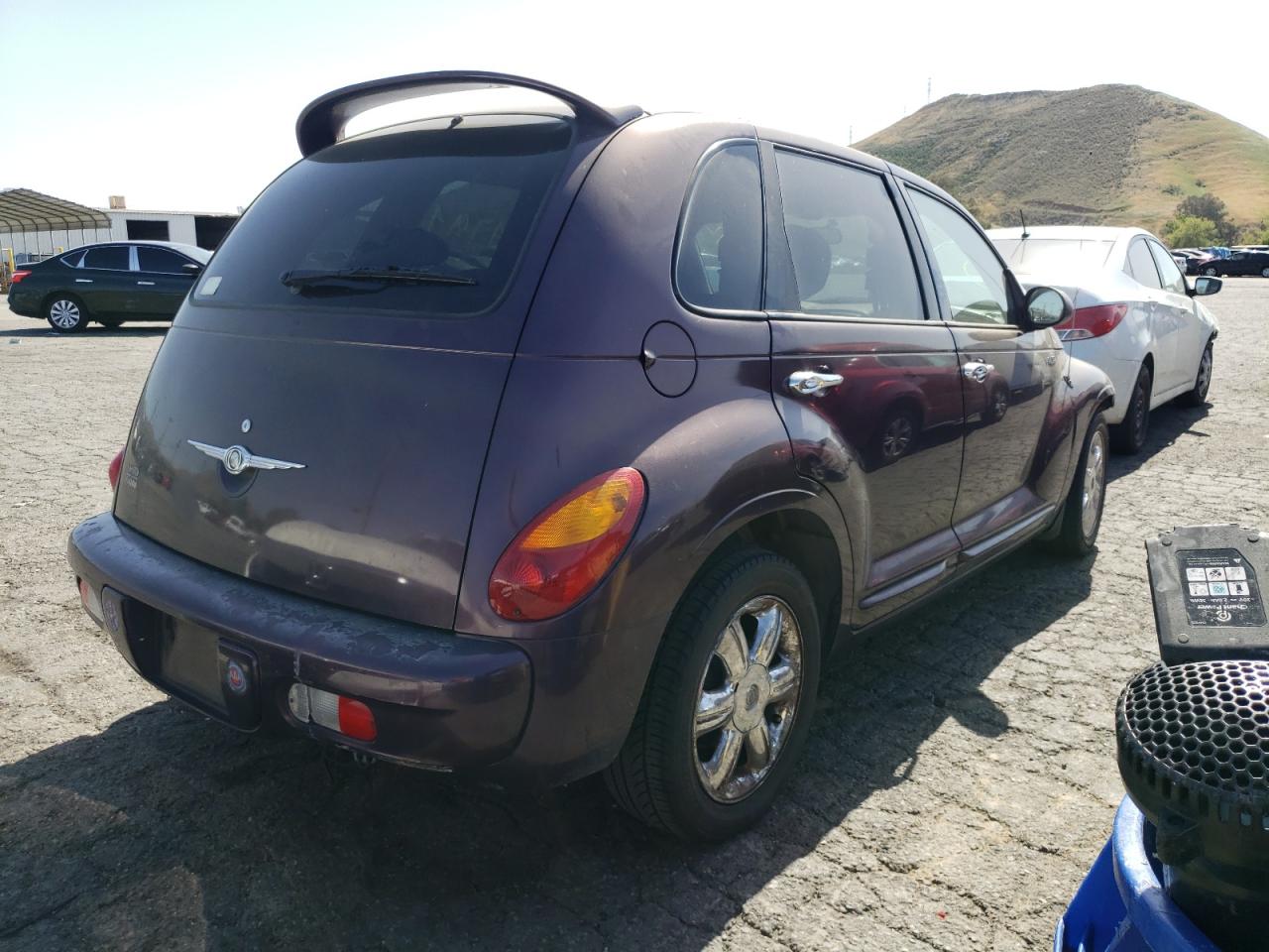 Photo 4 from auction – 2004 CHRYSLER PT CRUISER with VIN 3C8FY68B94T300980