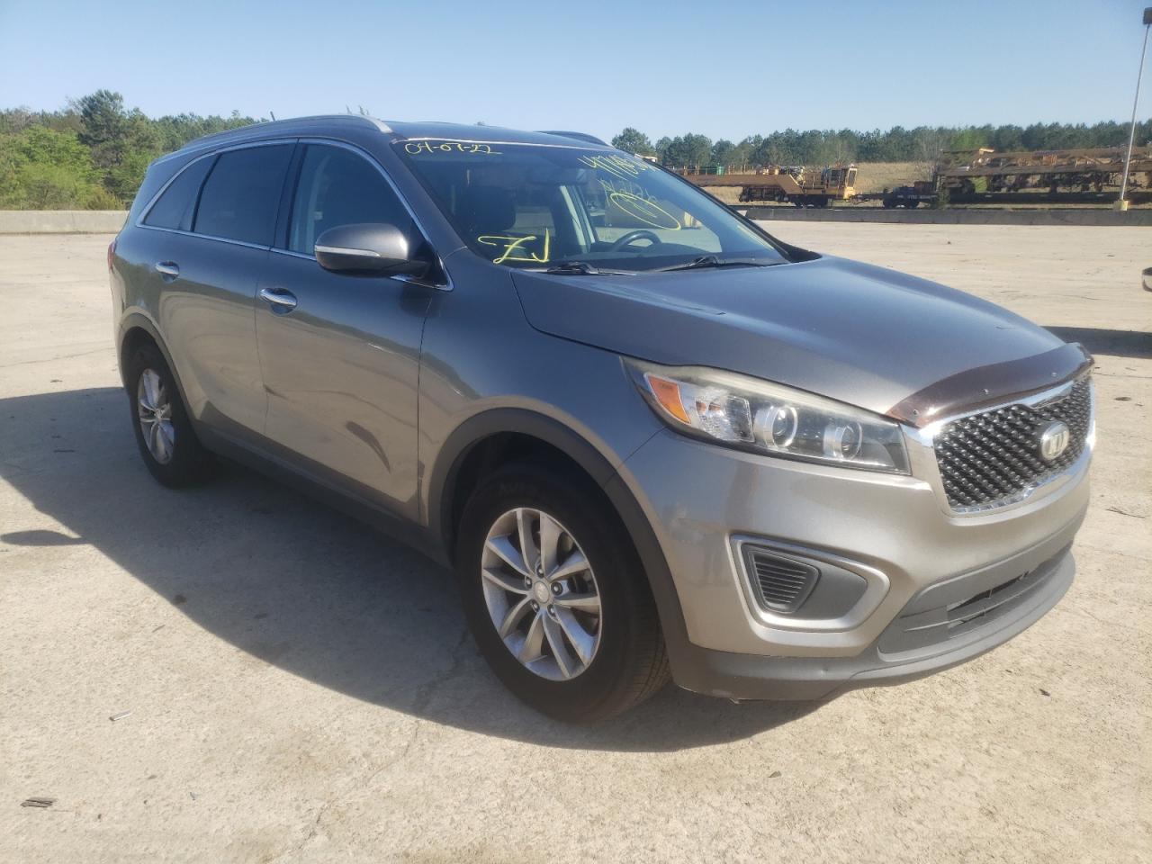 Photo 1 from auction – 2016 KIA SORENTO LX with VIN 5XYPG4A30GG081502
