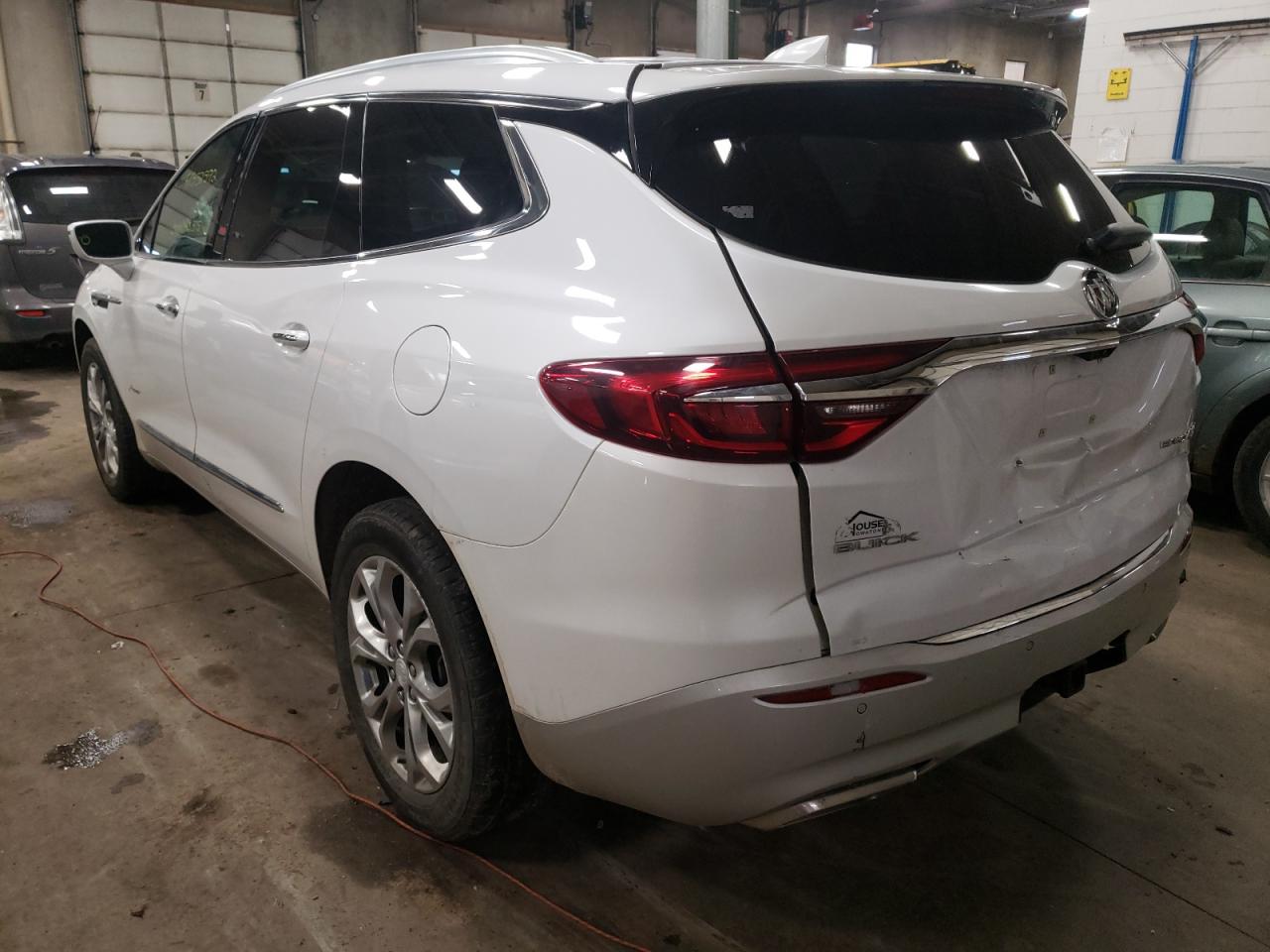Photo 3 from auction – 2018 BUICK ENCLAVE AV with VIN 5GAEVCKW9JJ181106
