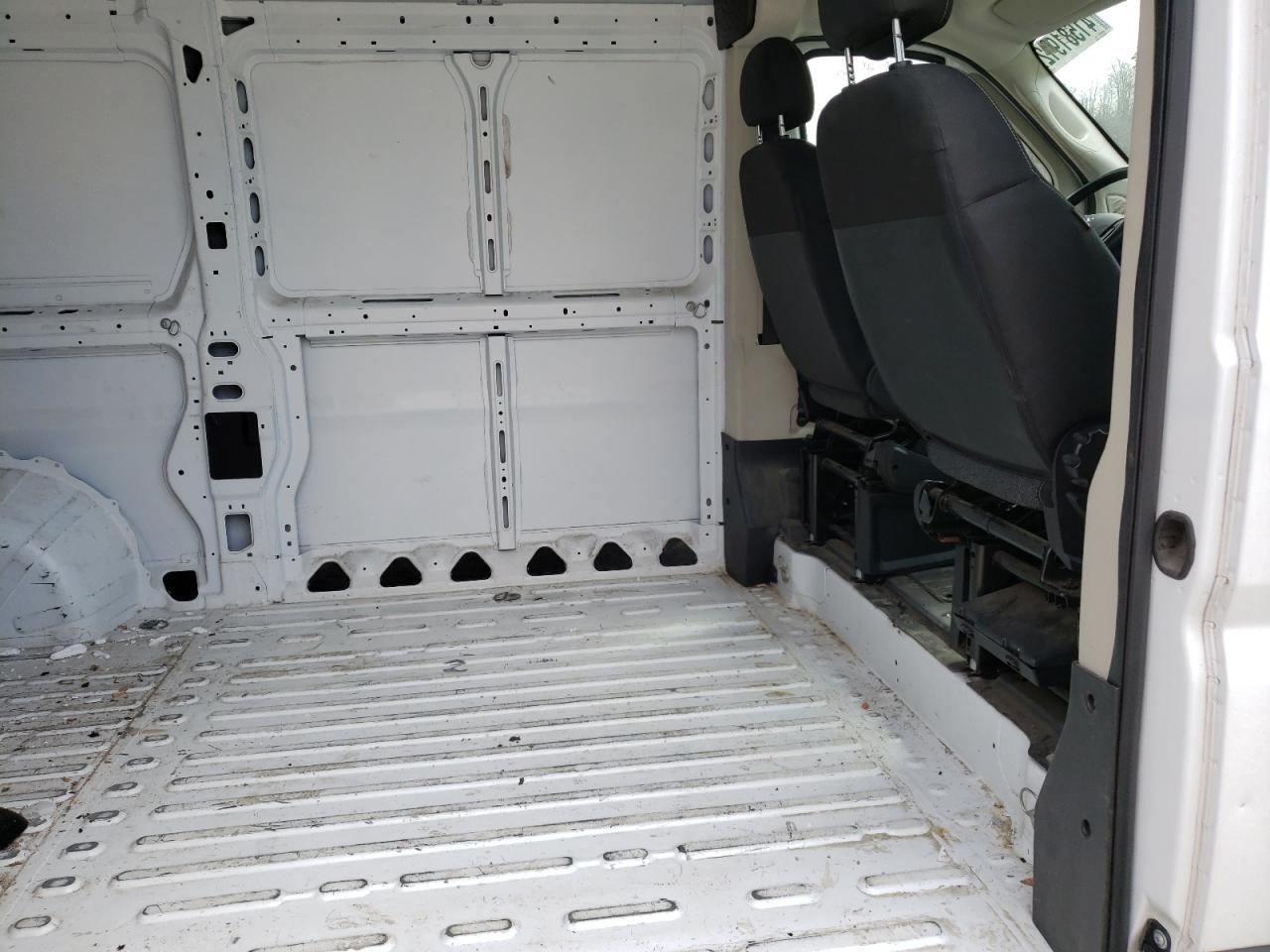 Photo 6 from auction – 2020 RAM PROMASTER with VIN 3C6TRVBG5LE125377