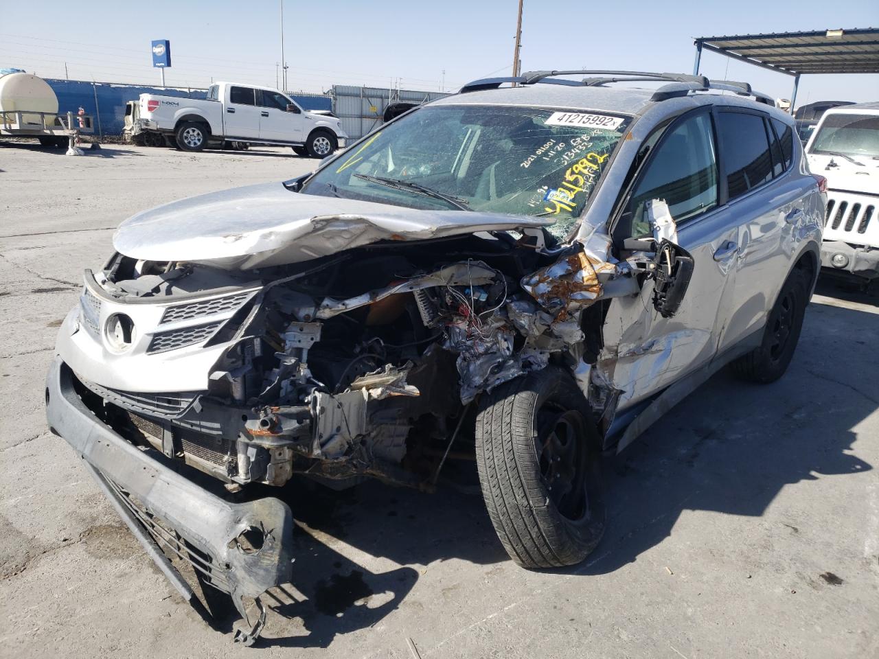 Photo 2 from auction – 2014 TOYOTA RAV4 LE with VIN 2T3ZFREVXEW116694