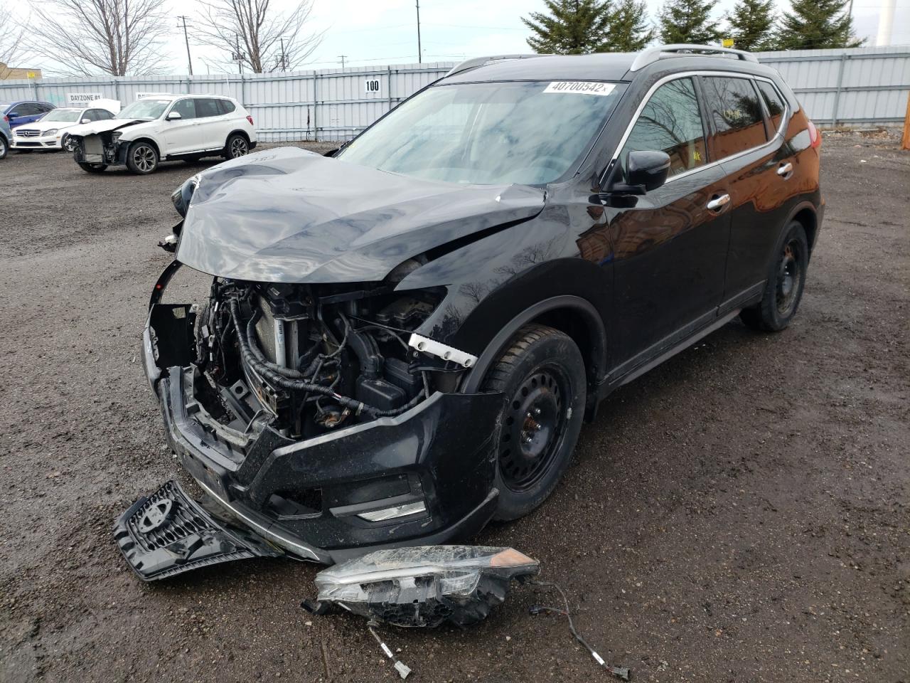 Photo 2 from auction – 2017 NISSAN ROGUE S with VIN 5N1AT2MT6HC804305