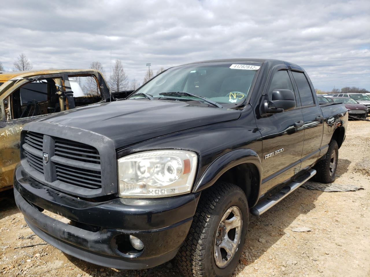 Photo 2 from auction – 2007 DODGE RAM 1500 S with VIN 1D7HU18P47S212161