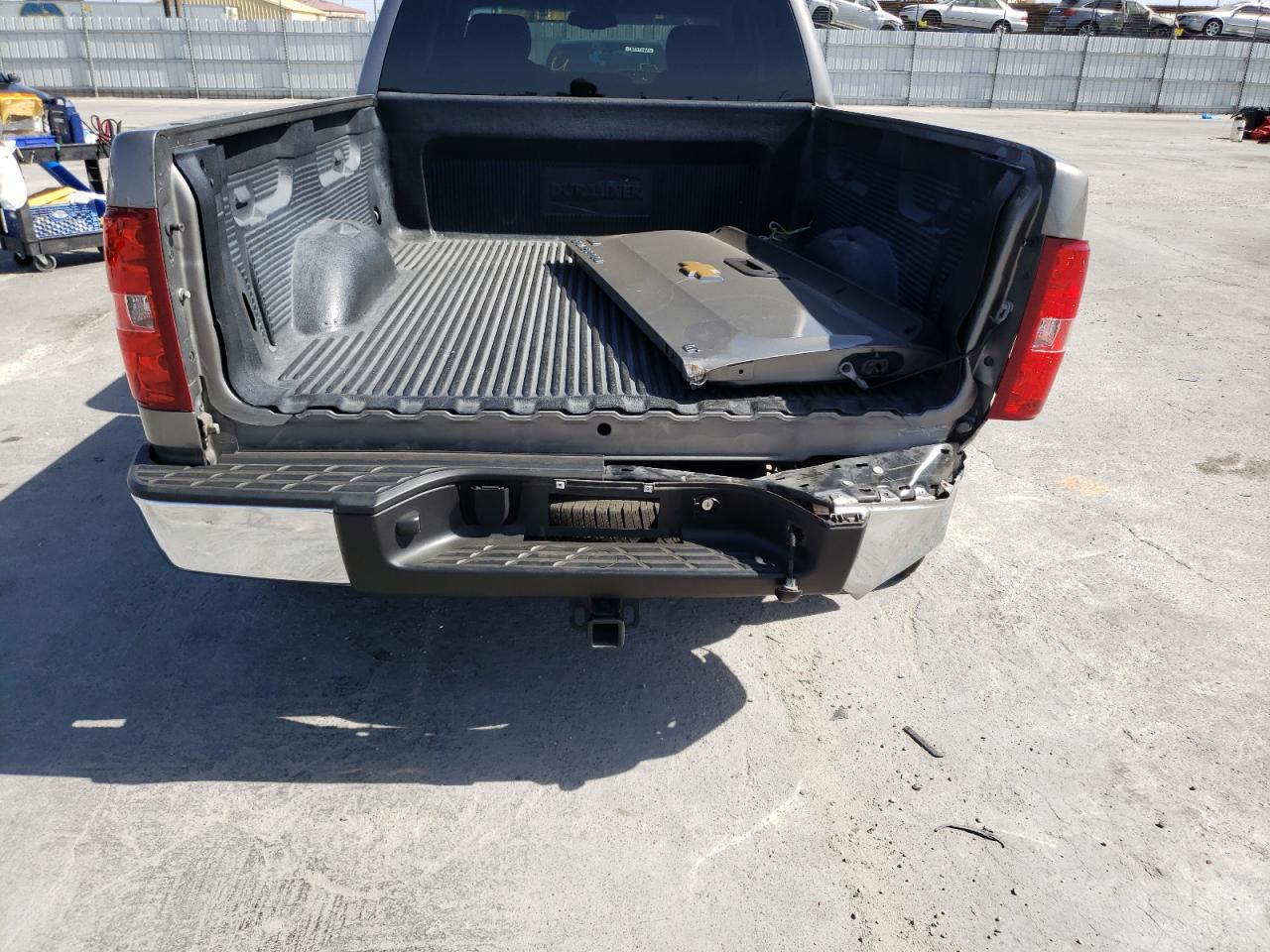 Photo 9 from auction – 2012 CHEVROLET SILVERADO with VIN 1GCRCSE07CZ223042